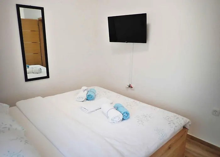 In - Paklenica Riviera 46333 Apartment *