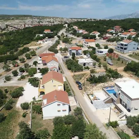 In - Paklenica Riviera 46333 Apartment *