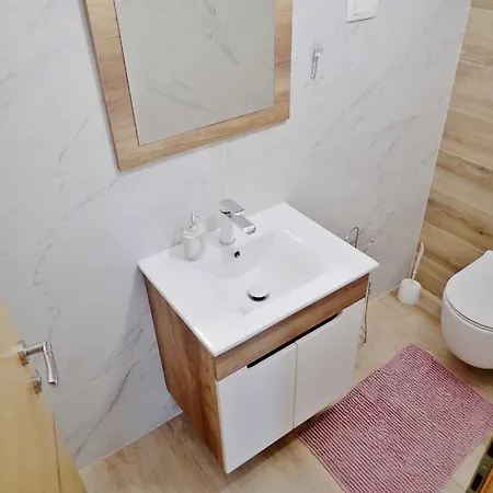 In - Paklenica Riviera 46333 דירה