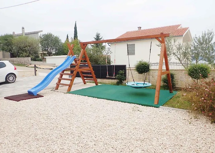 Апартаменты In - Paklenica Riviera 46333 Масленица